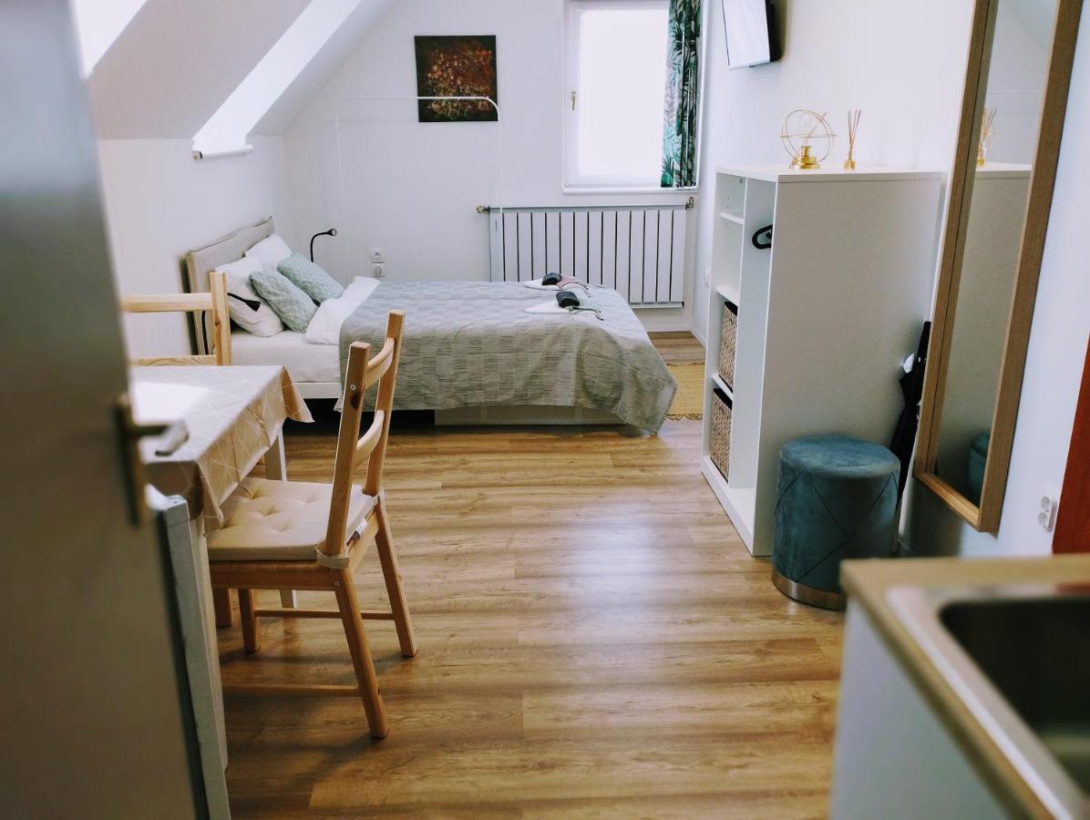 Regori Haz Hotell Balatongyörök Exteriör bild