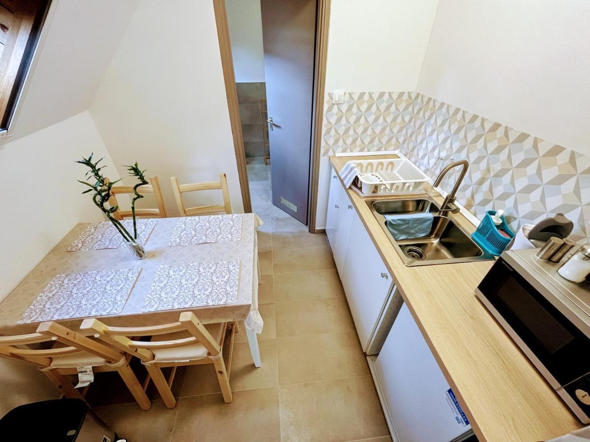 Regori Haz Hotell Balatongyörök Exteriör bild