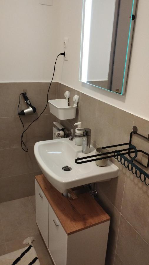 Regori Haz Hotell Balatongyörök Exteriör bild