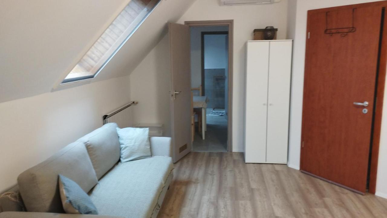 Regori Haz Hotell Balatongyörök Exteriör bild